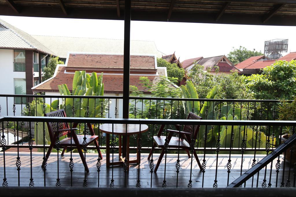 Come Chiangmai Lanna Boutique House Bed and Breakfast Chiang Mai Eksteriør billede